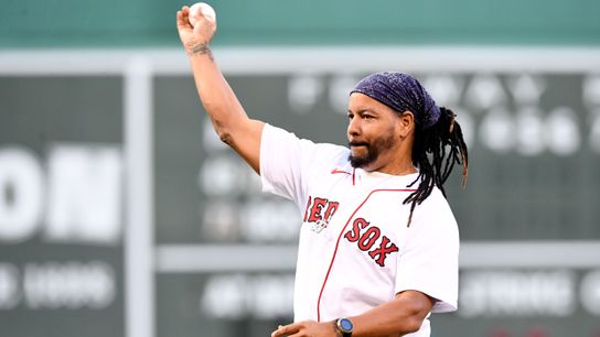 Red Sox Hall Of Famer Reportedly Looking For Hitting Coach Job (featured)