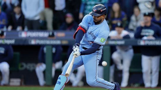 Blue Jays Could Get $92.5 Million All-Star Slugger Back For Postseason Run (featured)