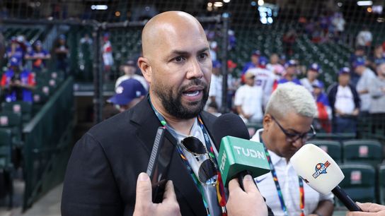 Hall Of Fame Outfielder 'Favorite' For Mets Manager Job According To Insider (featured)