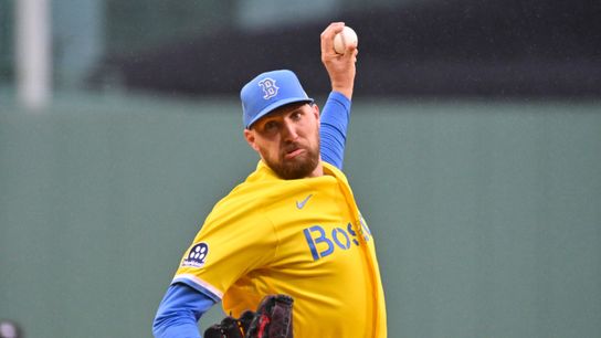 Red Sox Have Garrett Crochet On Wild Card Roster (featured)