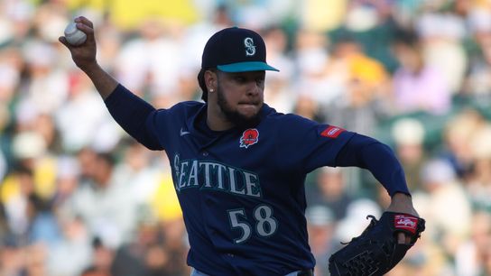 Mariners' Luis Castillo, Bryce Miller Seem Unhappy With Coaching Decision (featured)