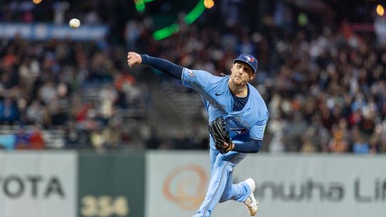 Phillies Would Reportedly 'Love' To Reunite With All-Star Reliever At Trade Deadline (featured)