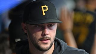 Paul Skenes Comments On Latest Yankees Rumors (featured). Photo by Eric Hartline/Imagn Images