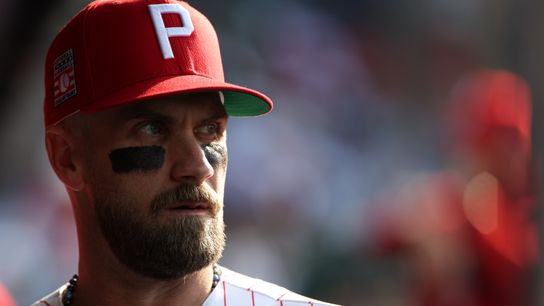 Bryce Harper Sends Blunt Message To Phillies Front Office Before Trade Deadline (featured)