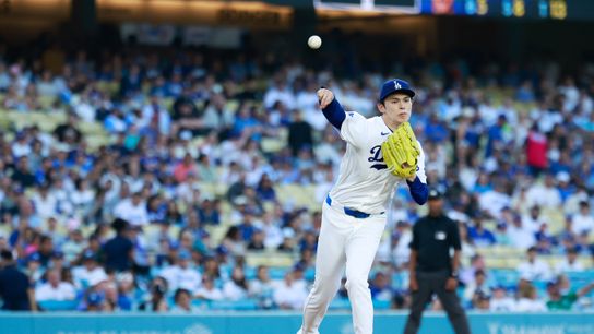 Roki Sasaki's New Glove Has Yielded Great Results (featured)