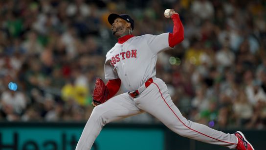 Aroldis Chapman Reveals Desires For Playing Future (featured)