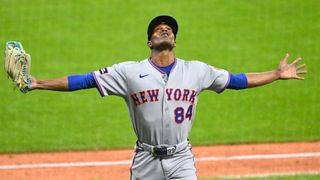 Viral Mets Pitcher Responds To Boos From Guardians Fans (featured). Photo by David Richard/Imagn Images