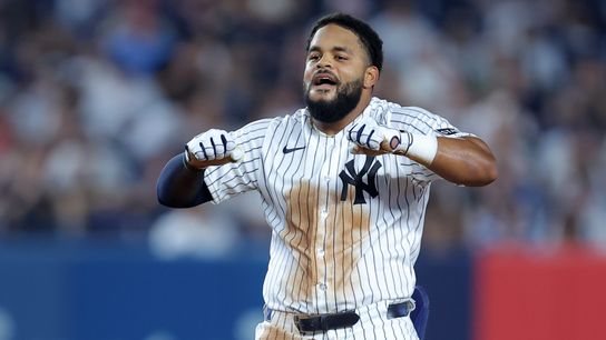 Yankees' Aaron Boone Sends Heliot Ramos Message Amid Hitting Woes (featured)