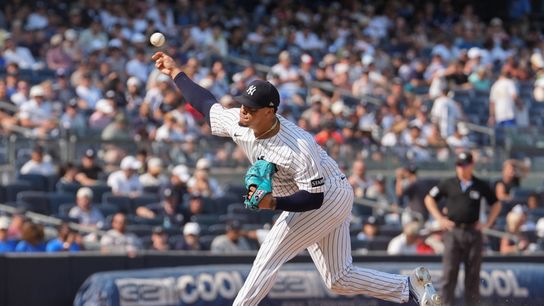 Tommy John Surgery 'On The Table' For Yankees' Fernando Cruz (featured)