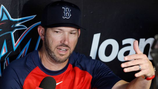 Red Sox's Chad Tracy Admits Difficulty In Sending Mickey Gasper, Anthony Seigler Down (featured)