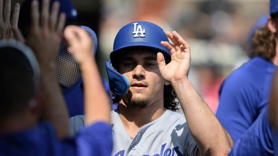 Dodgers Lose Veteran Outfielder To Free Agency As Team Prepares For NLDS (featured)