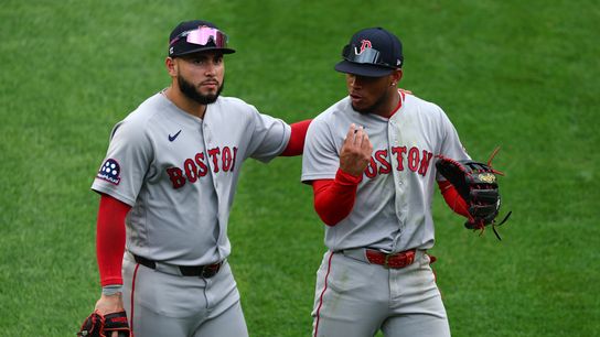 Two Red Sox Players Named To Sporting News' End-Of-Season All-Star Team (featured)