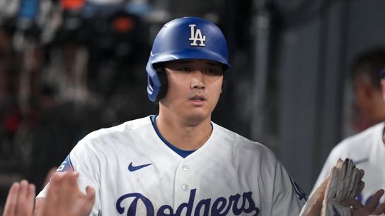 Dodgers Reportedly Not Considering Shutting Shohei Ohtani Down From Pitching (featured)