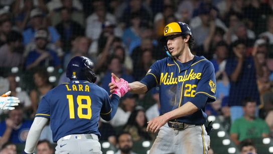 Brewers' Christian Yelich Makes Clear Who He Thinks Should Win NL MVP Award This Year (featured)