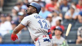 Diamondbacks Claim Veteran Outfielder Off Waivers Amid Wild Card Race (featured). Photo by Ken Blaze/Imagn Images