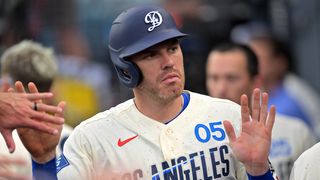 Dodgers' Dave Roberts Comments On Freddie Freeman's Injury As Postseason Nears (featured). Photo by Jayne Kamin-Oncea/Imagn Images
