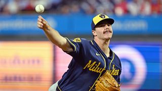 Should Brewers Consider Not Starting Logan Henderson In Game 2 Of NLDS? (featured). Photo by Eric Hartline/Imagn Images