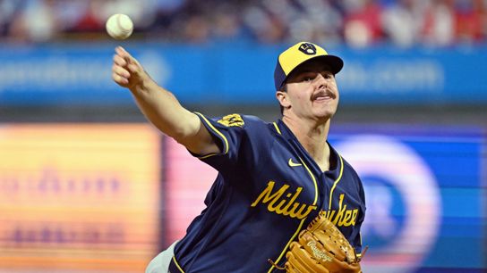 Should Brewers Consider Not Starting Logan Henderson In Game 2 Of NLDS? (featured)