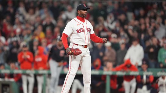 Red Sox's Aroldis Chapman Is Fan Of This National League Pitcher (featured)