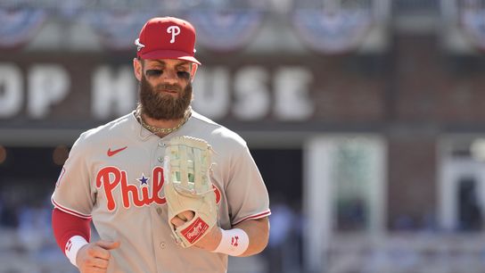 Phillies' Bryce Harper Reacts To Heartbreaking Loss To Braves In Game 1 (featured)