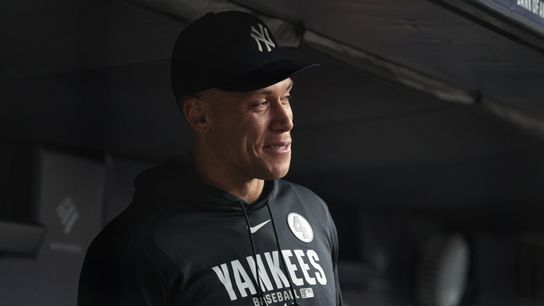Aaron Judge Trolls Rays Pitcher From Bench During Yankees Blowout (featured)