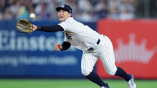Radio Broadcaster Rips Sputtering Yankees Over Historic Defensive Woes (featured)