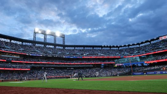 All-Star Trade Candidate 'Definitely Open' To Signing Extension With Mets (featured)