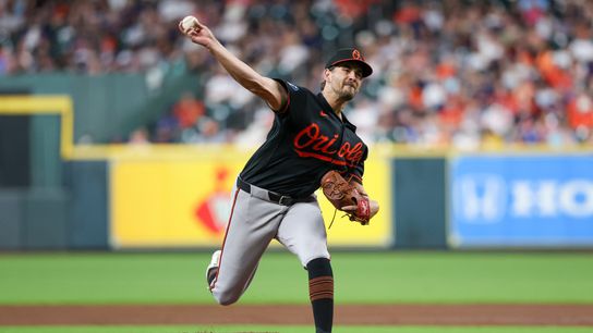 Twins Reportedly Acquire Struggling Veteran Hurler From Orioles (featured)