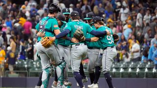 Mariners Bounce Back From Historic Loss Vs. Brewers In Impressive Fashion (featured). Photo by Michael McLoone/Imagn Images