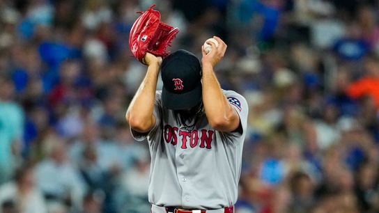 Slumping Red Sox Drop New Star's Impressive Debut (featured)