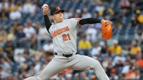 Former All-Star Closer Opts Into Contract With Orioles (featured)