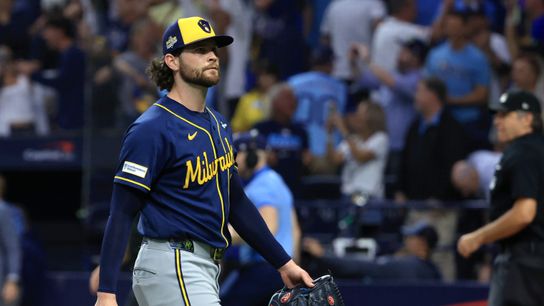 Brewers Suffer Historic Meltdown In World Series Game 4 (featured)