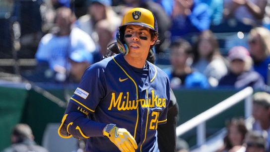 Brewers' Christian Yelich Fires Shot At Willson Contreras (featured)