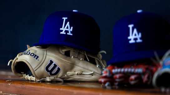 Dodgers Outfielder Could Be Pushed Out By 2026 Trade Deadline (featured)