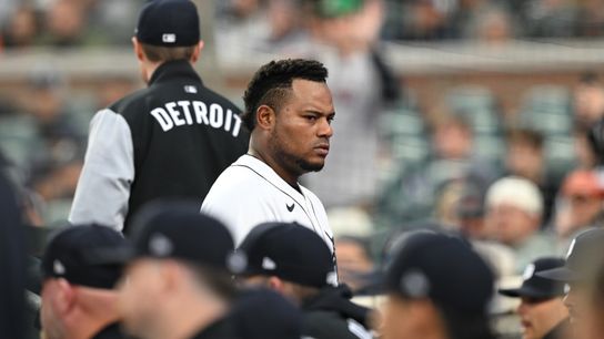 Red Sox Broadcast, A.J. Hinch Have Best Reactions to Framber Valdez Beanball (featured)