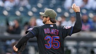 Mets Lose $38 Million Two-Time All-Star; Trade Deadline Candidate (featured). Photo by Vincent Carchietta-Imagn Images